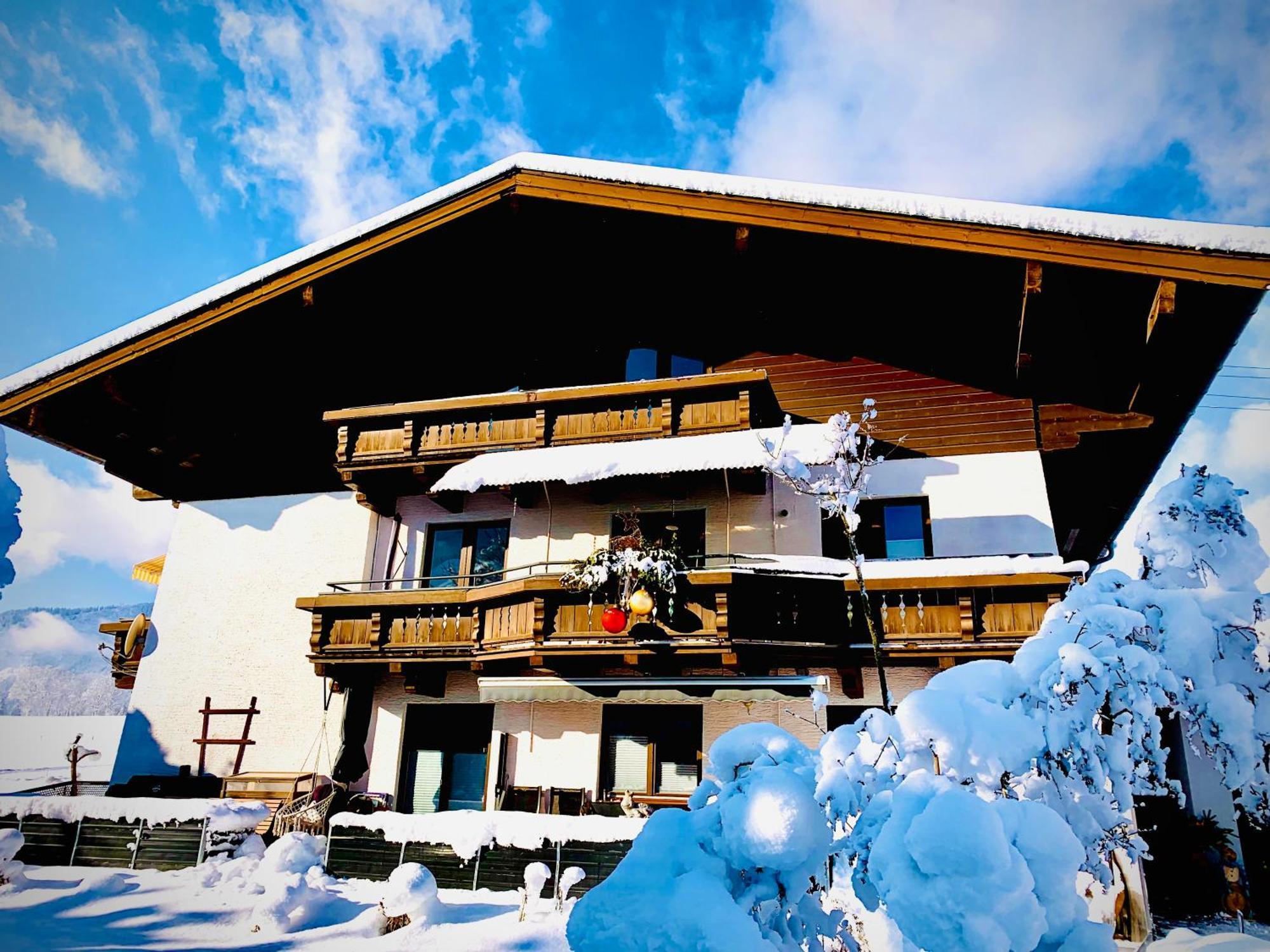 Bergblick Appartement Saalfelden Buitenkant foto