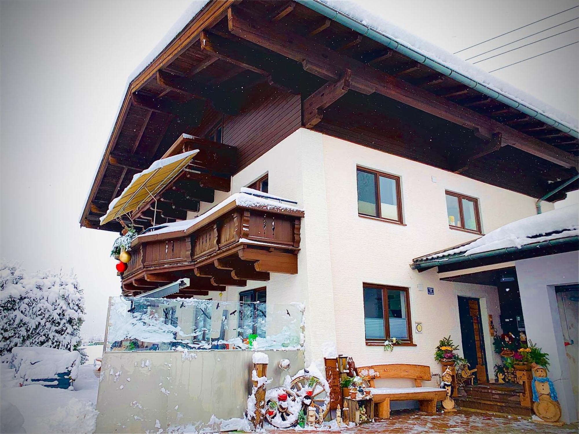 Bergblick Appartement Saalfelden Buitenkant foto